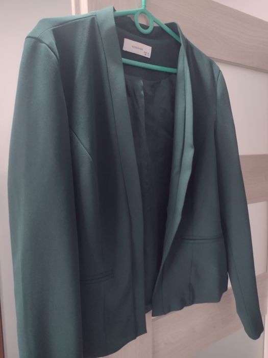 Elegancki żakiet Reserved