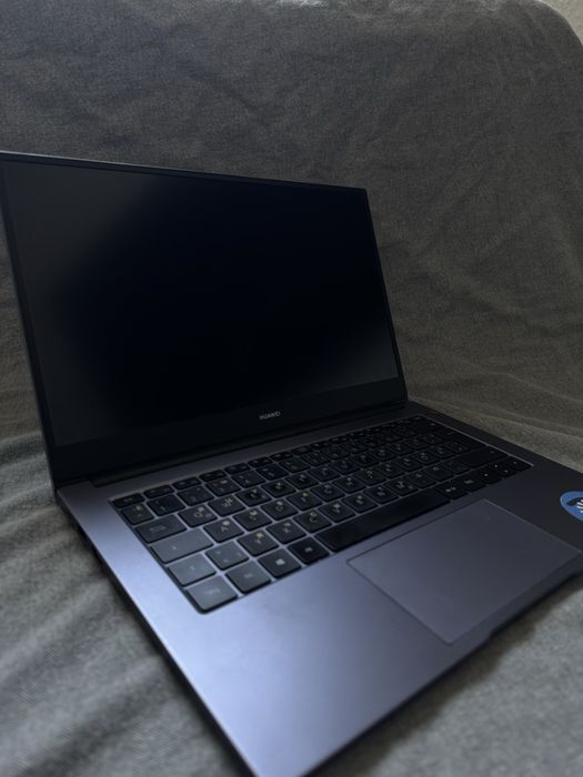 Ноутбук HUAWEI MateBook D14