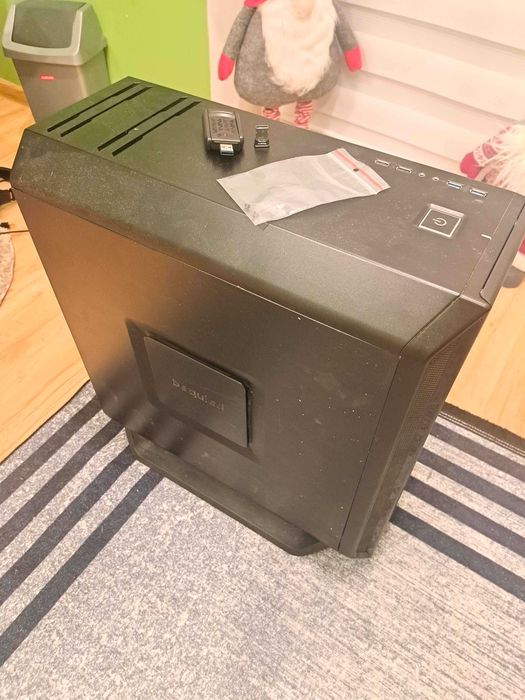 Komputer stacjonarny