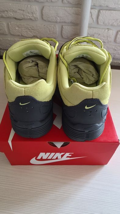 Кроссовки мужские Nike P-6000