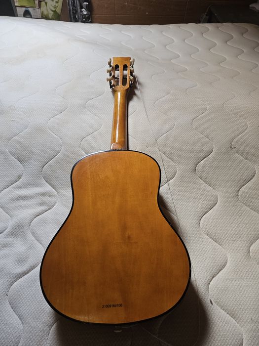 Guitarra classica64176329740930122