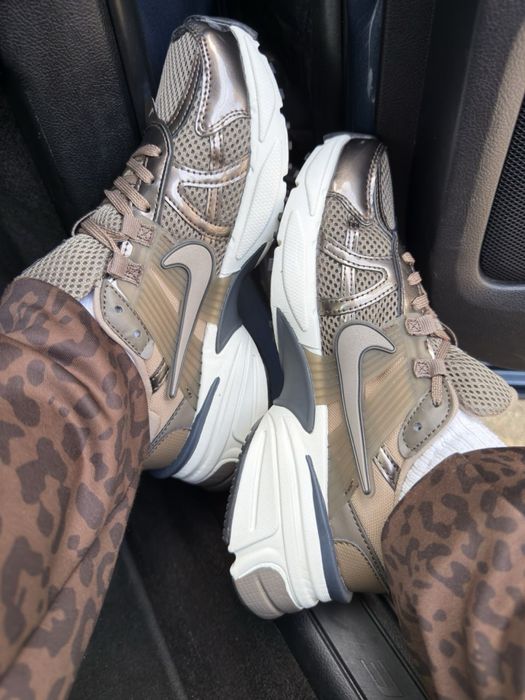 Nike V2K Runtekk Mink Brown