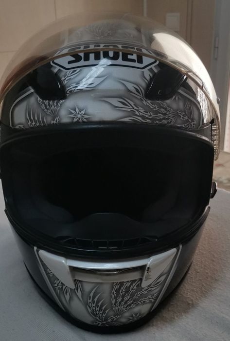 Capacete shoei XR 1000