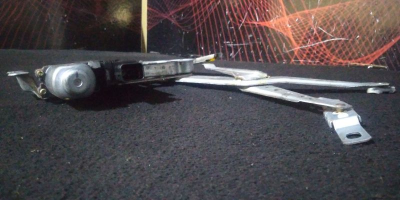 Elevador Frente Dto Opel Corsa C (X01)