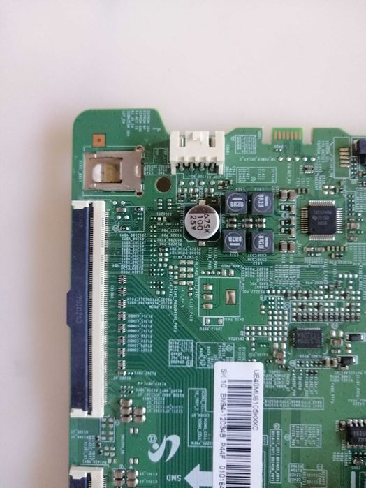 Samsung UE40MU6105KXXC