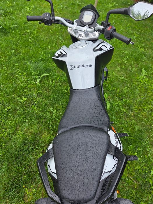 Motocykl Ktm duke 125