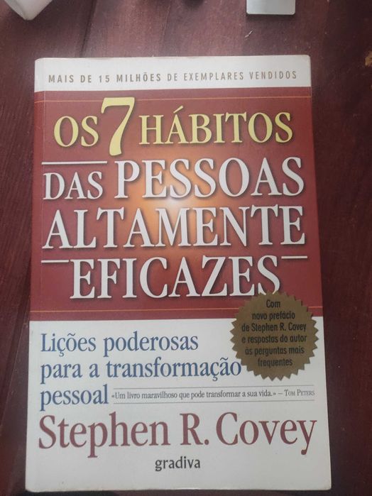 Vários tipos de livros