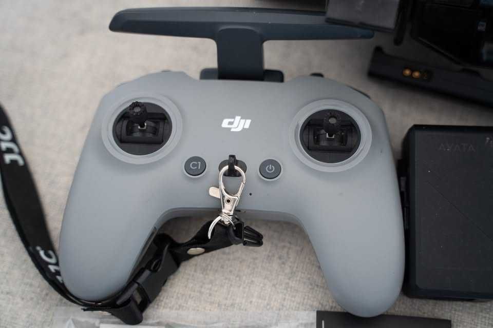 DJI Avata (novo), Fly more, Google Integra, FPV Controller v2, ND, ++