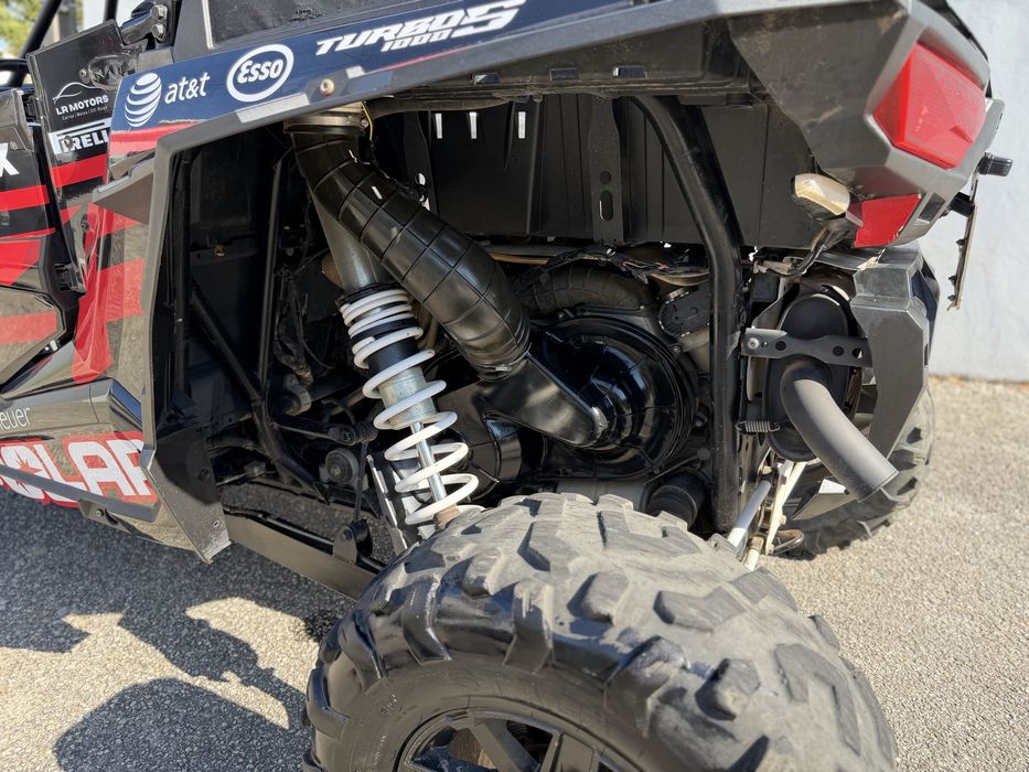 Polaris RZR XP 1000 TURBO - NACIONAL