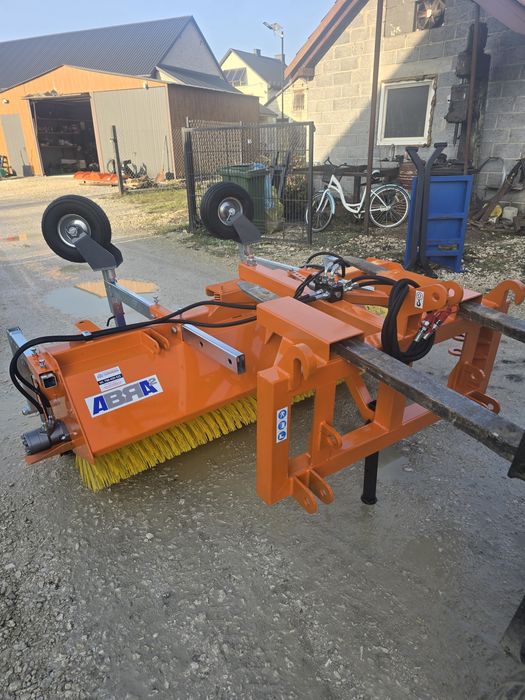 Zamiatarka do zaniczyszczeń - nowa polska produckja elektrozawór