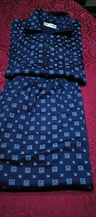 Pijama tamanho M , algodão