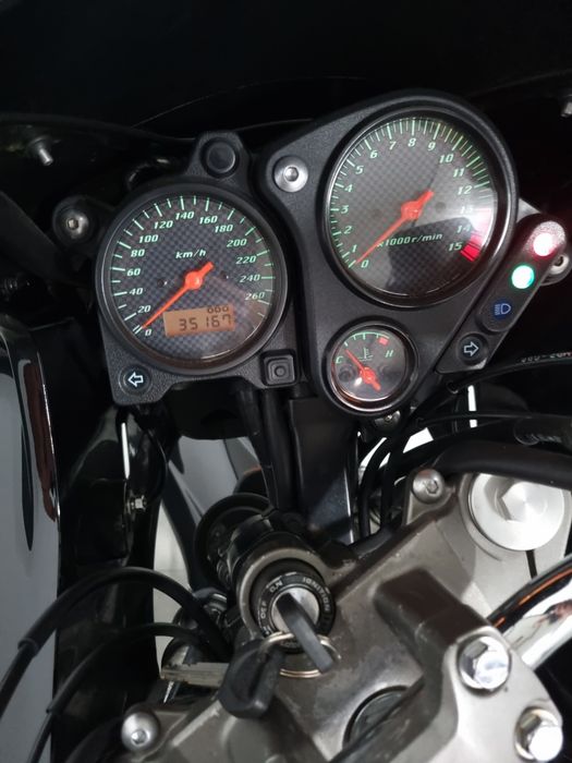 Honda Hornet 600 S * Trato do Financiamento *