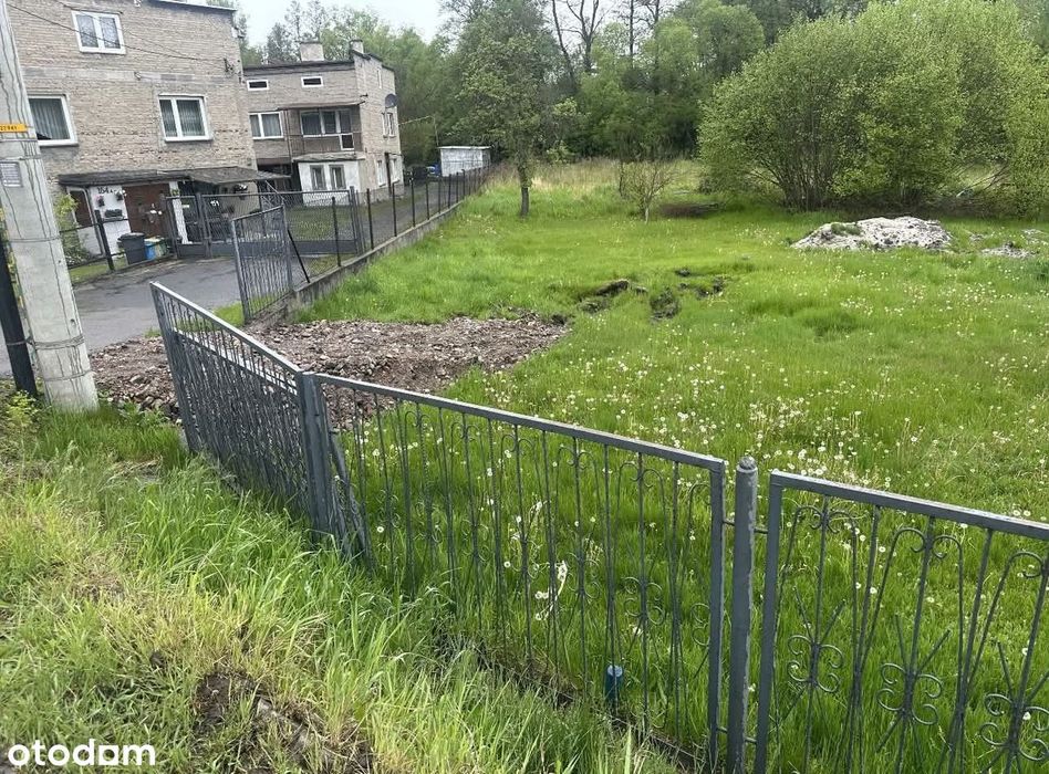 Działka budowlana z mediami, blisko lasku Grodzieckiego REZERWACJA !!!