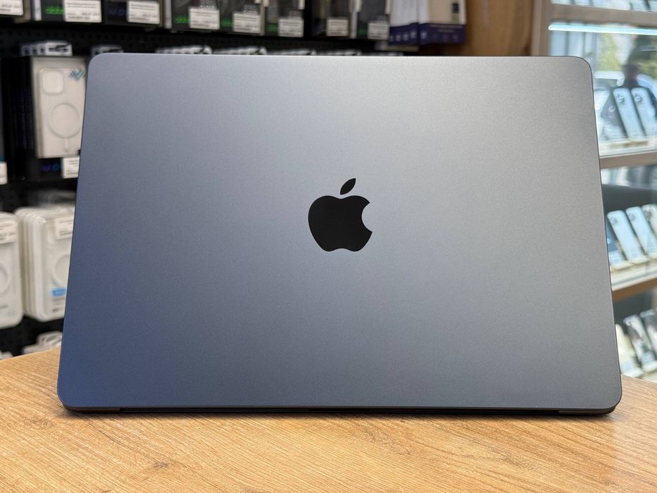 Apple MacBook Air 13 M3 16GB RAM 8GPU 256Gb Midnight 2024 MC8K4