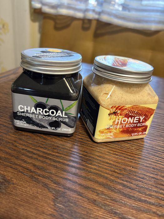 Скраб для тіла/Маска вугілля/Крем/Парфумований спрей Victoria's Secret