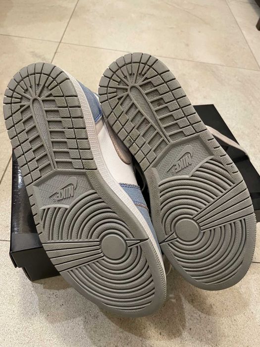 Buty NIKE Air Jordan 1 Mid Blue White Retro High r. 38,0