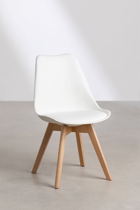 Mesa extensível IKEA LANEBERG (130/190 cm) + 2 cadeiras Nordic – 115€ negociável