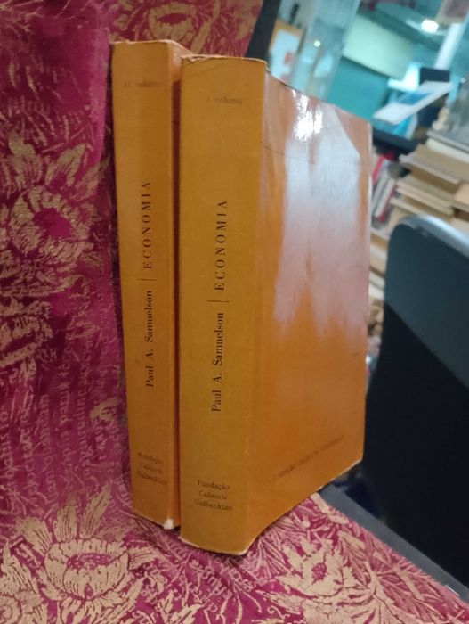 Economia - Paul A. Samuelson 2 Volumes