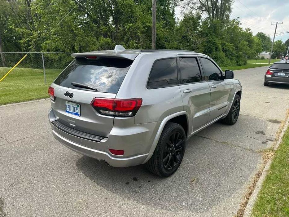 2017 Jeep Grand Cherokee ALTITUD
