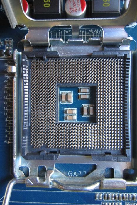 Материнская плата Gigabyte GA-G31M-S2L (S775, G31, PCI-E16, SATA, VGA)