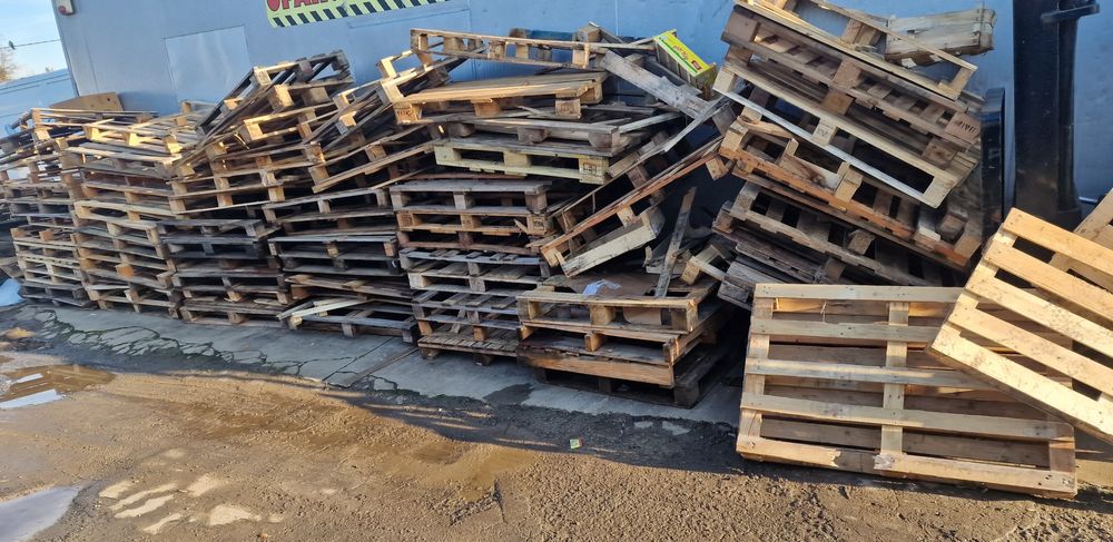 Sprzedam uszkodzone palety