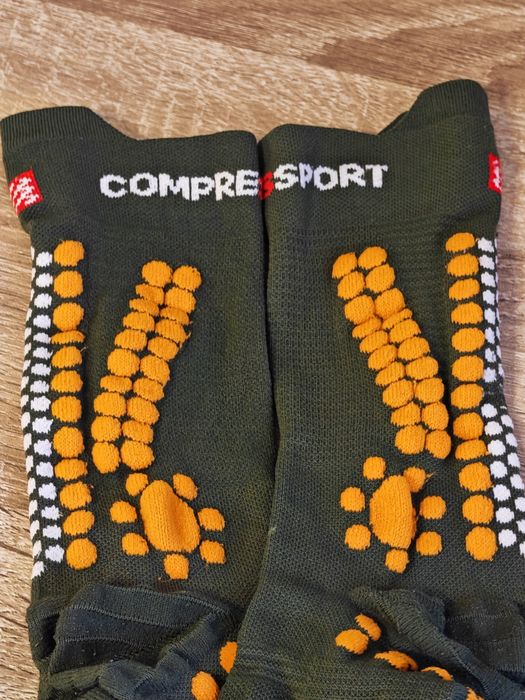Компрессионные носки Compressport TRAIL V4.0 RF GREEN/DK CHEDDAR