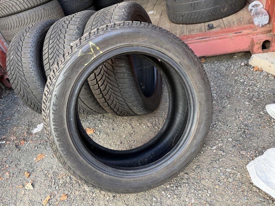 245/45/17 комплект Goodyear