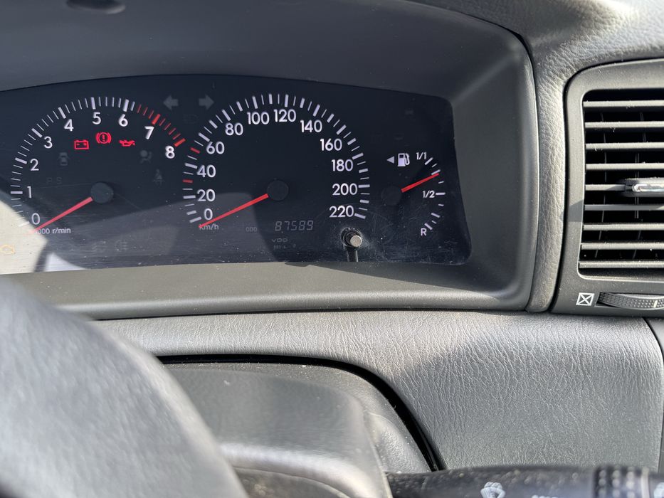 Автомобіль Toyota