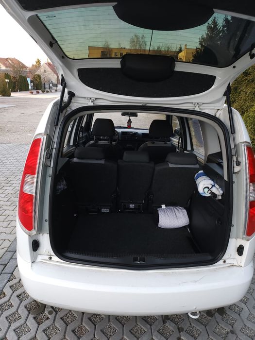 Bezwypadkowa Skoda Roomster