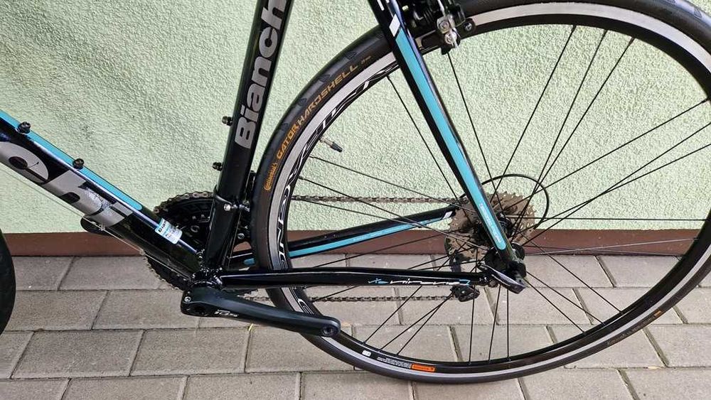 BIANCHI VIA NIRONE alu carbon 105 11s szosa endurance SUPER STAN r57