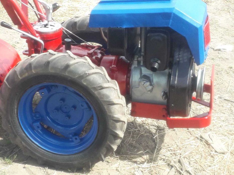 motocultivador a gasoleo NIBBI com frese