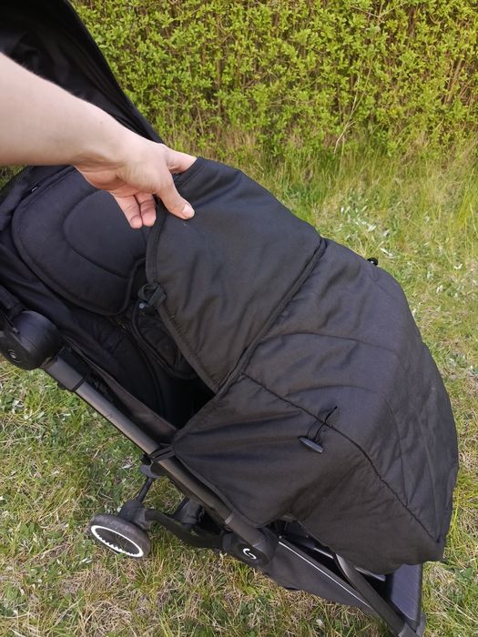 Wózek spacerowy kompaktowy lekki Skiddou Espoo plus