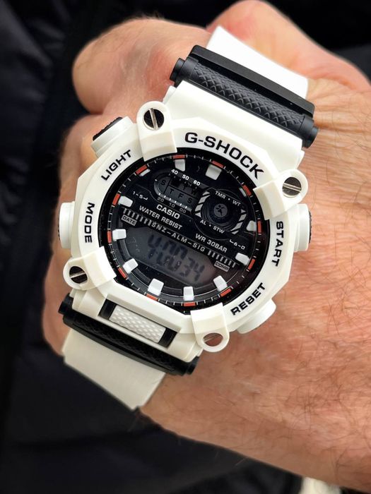 Годинник Casio G-Shock, діаметр 50мм, водозахист 3АТМ