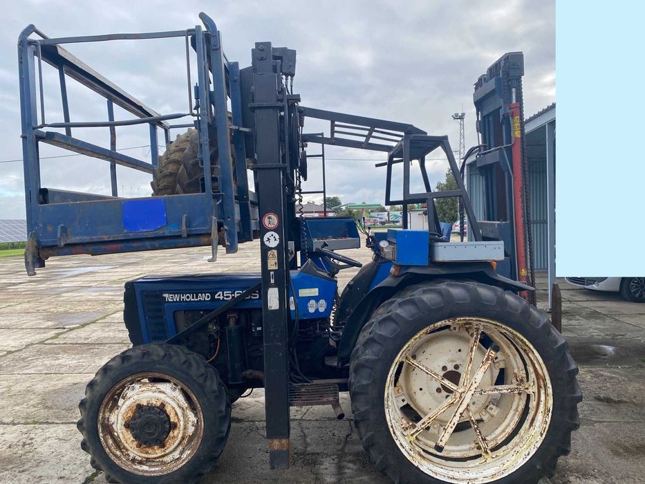 Ciągnik Fiat / New Holland 45-66SDT, traktor budowlany