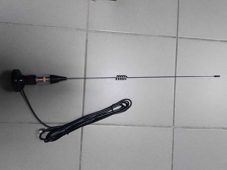 родам антену CB для радіостанцій на магніті