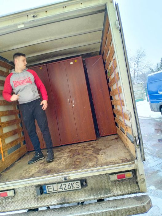 BARDZO TANI Transport przeprowadzki WYPROWADZKI:)