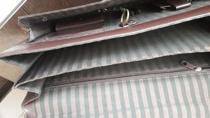 Портфель кожаный GARDINI