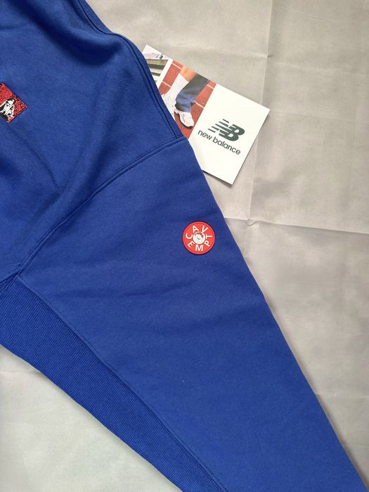 Світошот Cav empt Embroidery Pics Crew синього кольору