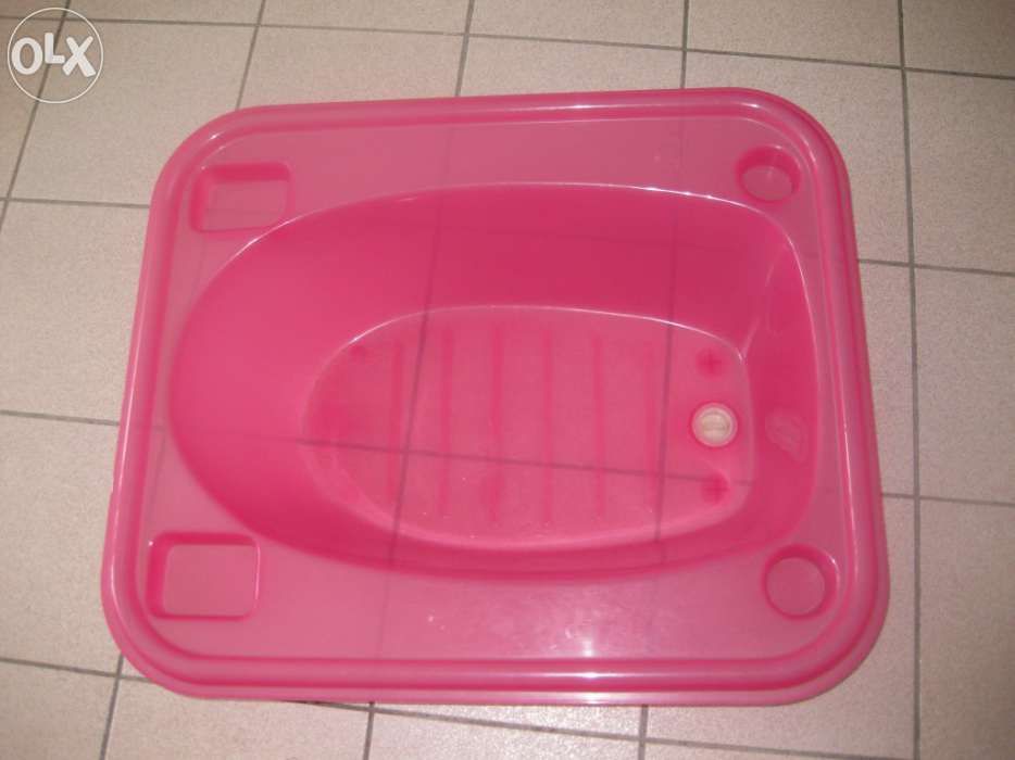 Vende-se banheira para bébé