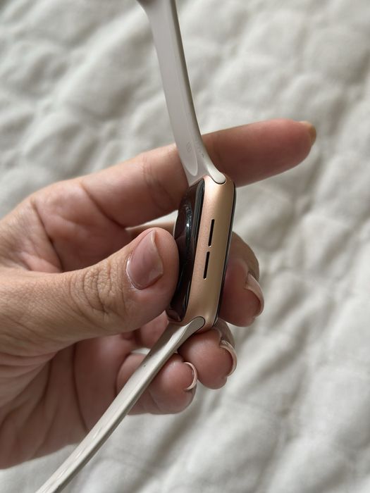 Apple Watch SE 44mm