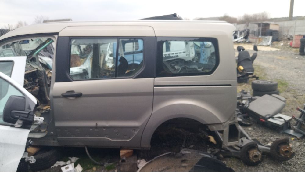 Двері форд конект Ford connect