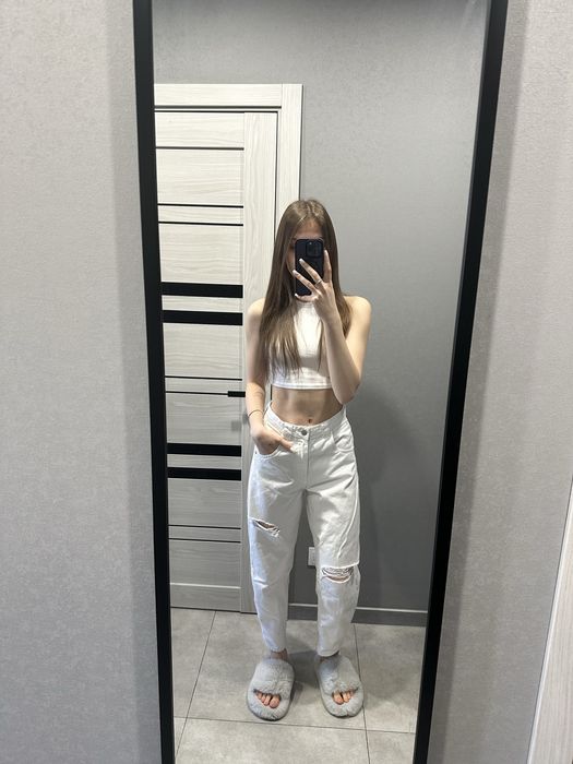 Джинси Bershka в ідеальному стані