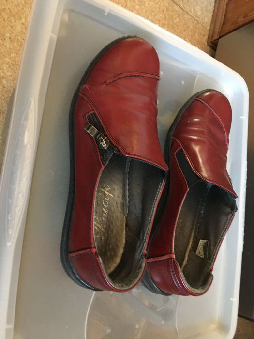 Buty damskie skórzane, długość wkładki 25,5 cm