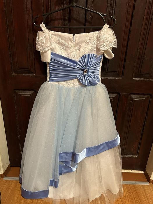 Сукня святкова дитяча