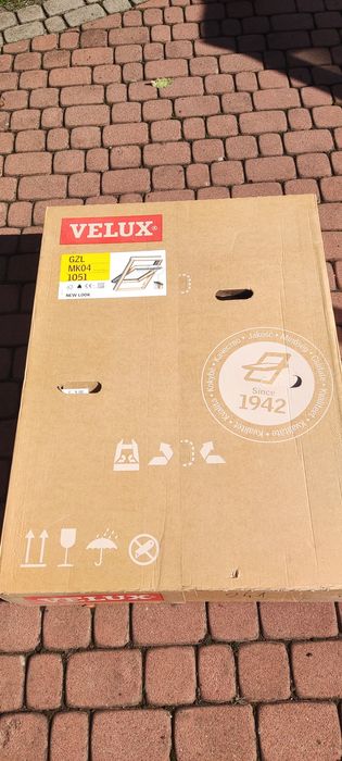 Okno dachowe velux 78x98 drewniane