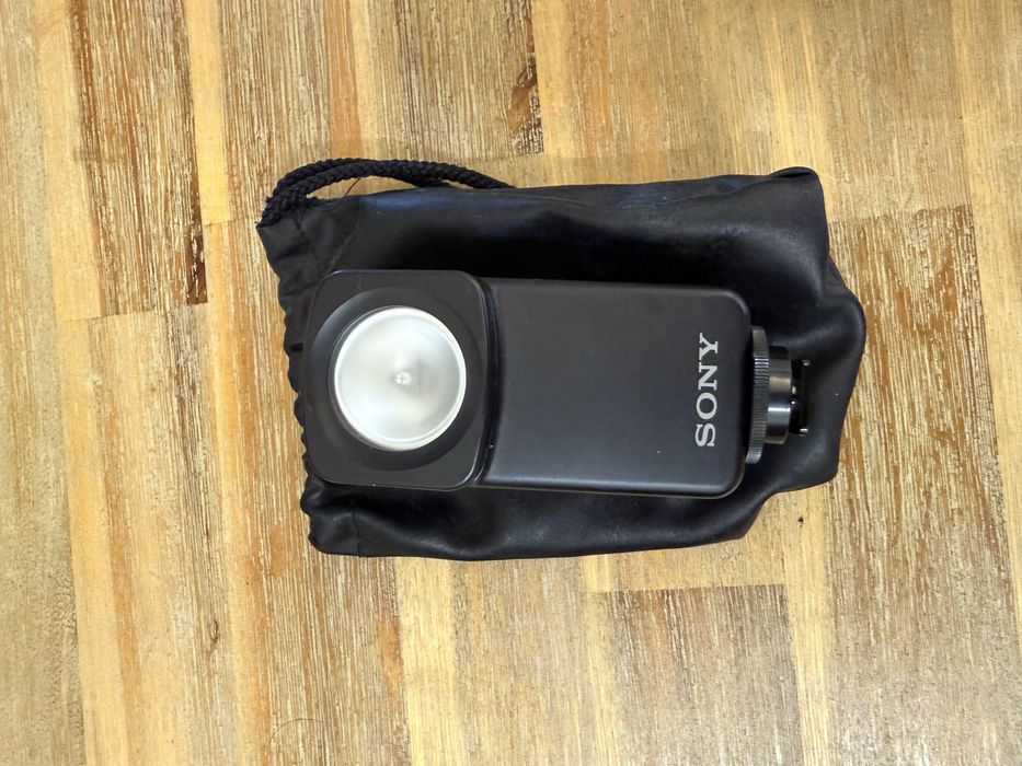Sony Handycam Video8 CCD-FX200E / FX270E + acessórios originais – FUNCIONAL