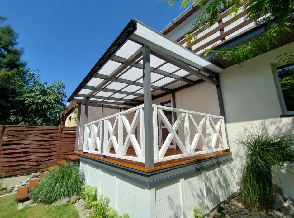 Zadaszenie tarasu, altana ogrodowa, pergola, poliwęglan, balustrada
