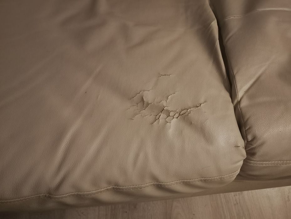 Sofá 3 lugares bege