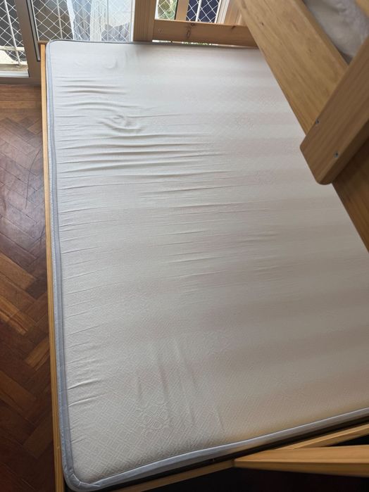 Beliche 140x200 + 90x200 | Madeira maciça | Com colchões