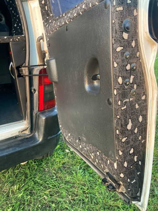 Peugeot partner 2005 2.0 5 місць торг